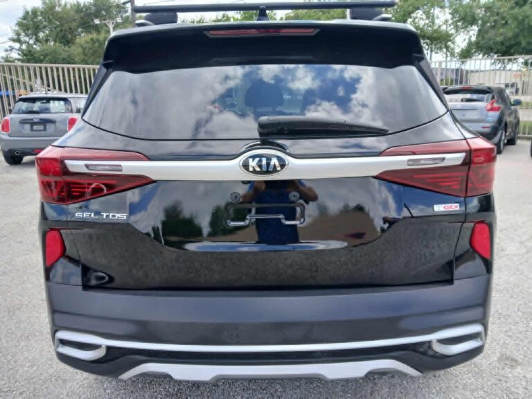 2021 KIA SELTOS SX