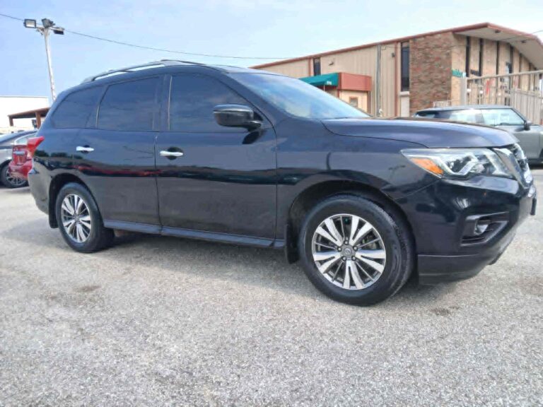 2020 NISSAN PATHFINDER SV