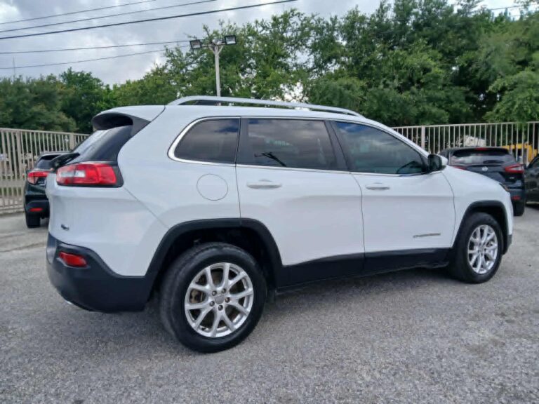 2017 JEEP CHEROKEE LATITUDE