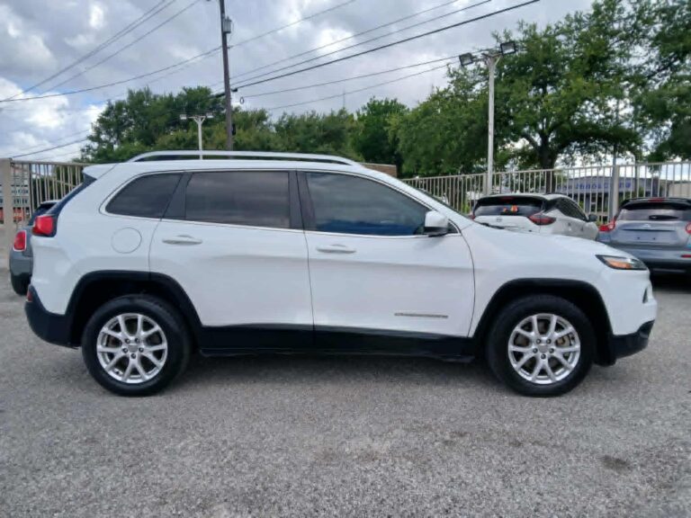 2017 JEEP CHEROKEE LATITUDE
