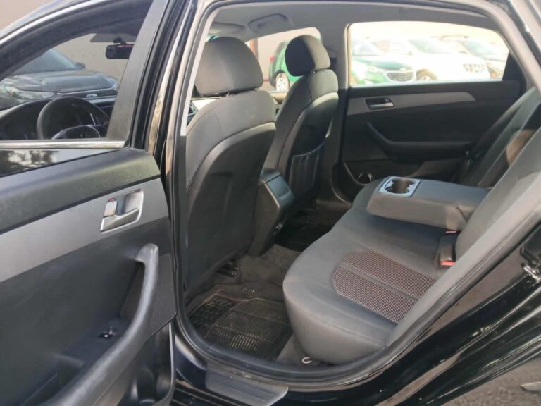 2019 HYUNDAI SONATA SE