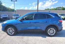2022 FORD ESCAPE SE