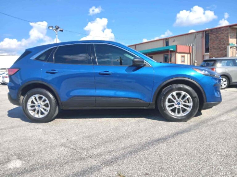 2022 FORD ESCAPE SE