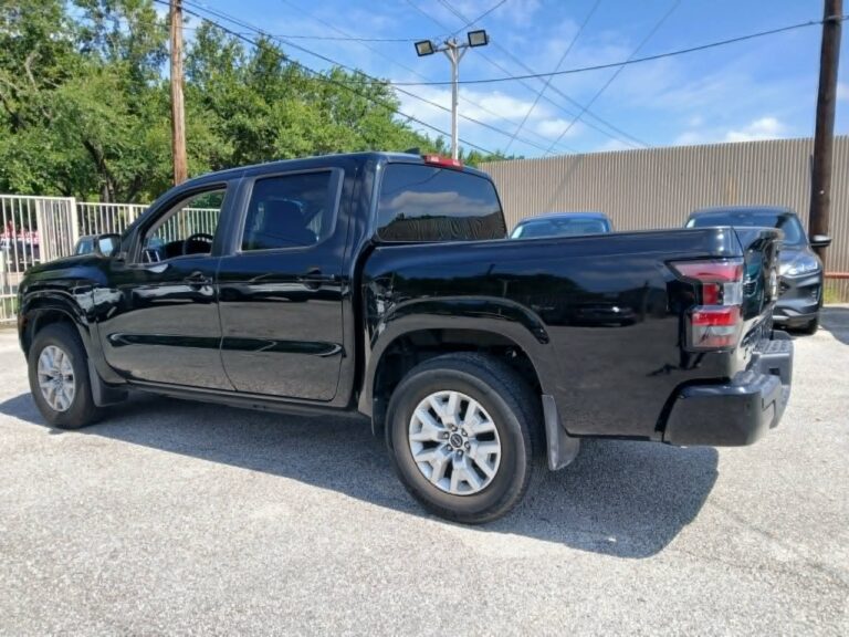 2022 NISSAN FRONTIER SV