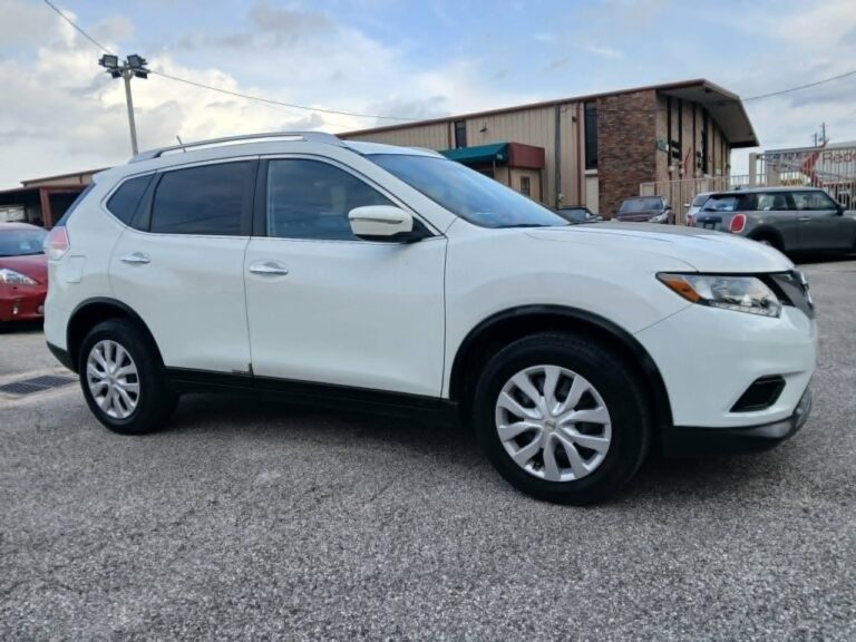 2016 NISSAN ROGUE S
