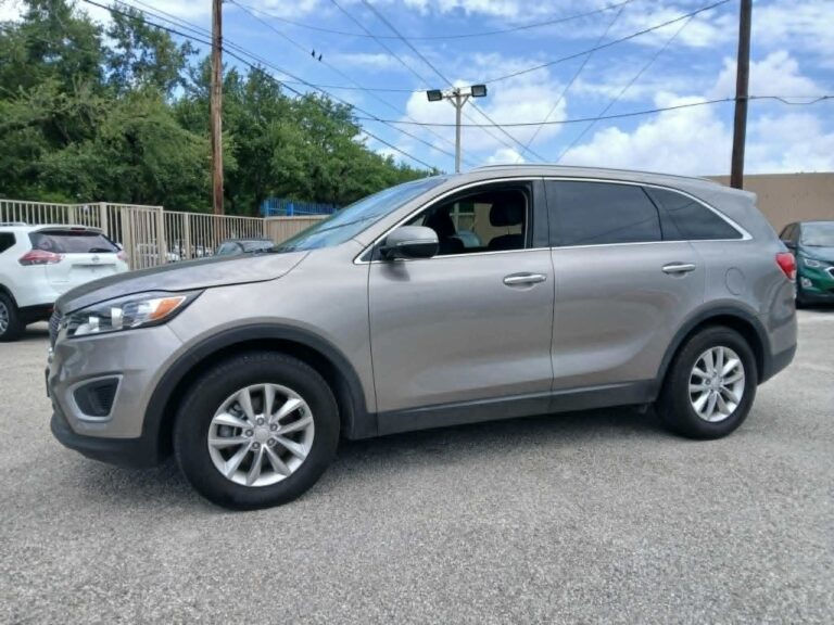 2018 KIA SORENTO LX