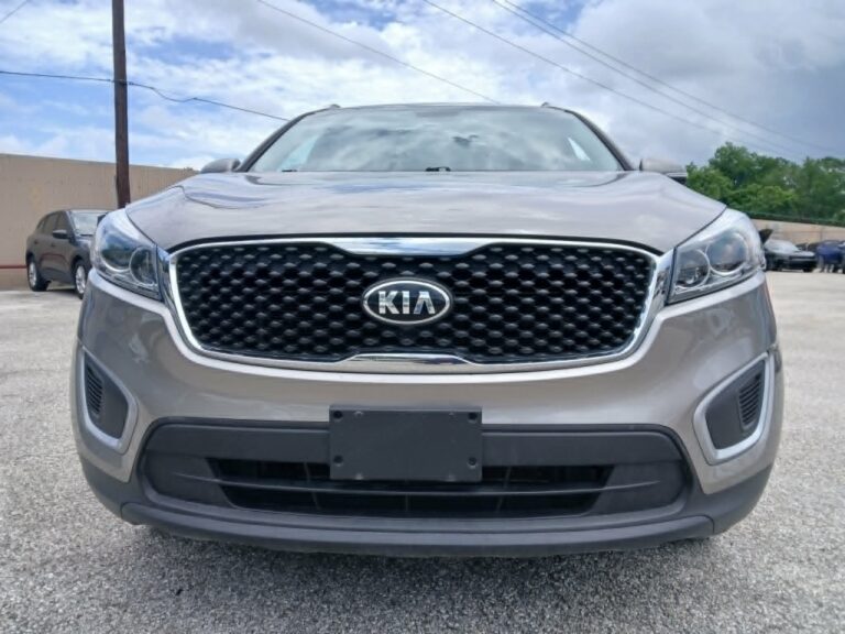 2018 KIA SORENTO LX
