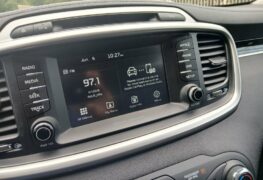 2018 KIA SORENTO LX