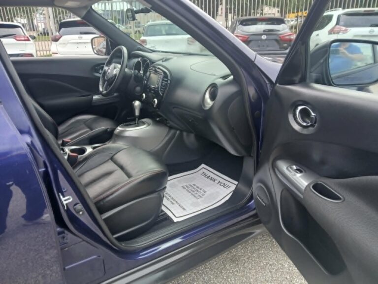 2015 NISSAN JUKE SL