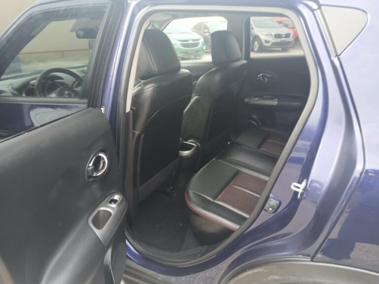 2015 NISSAN JUKE SL
