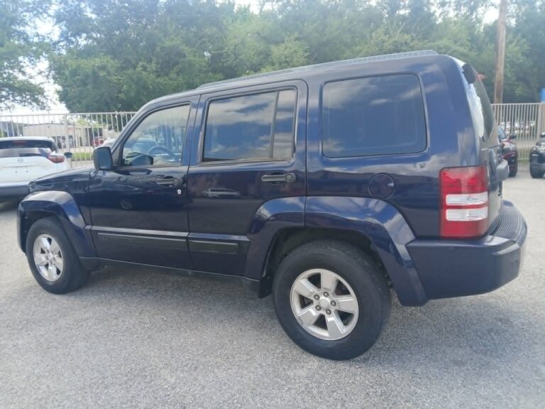 2012 JEEP LIBIRTY SPORT
