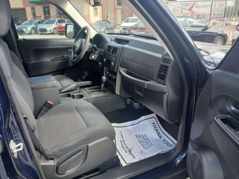 2012 JEEP LIBIRTY SPORT