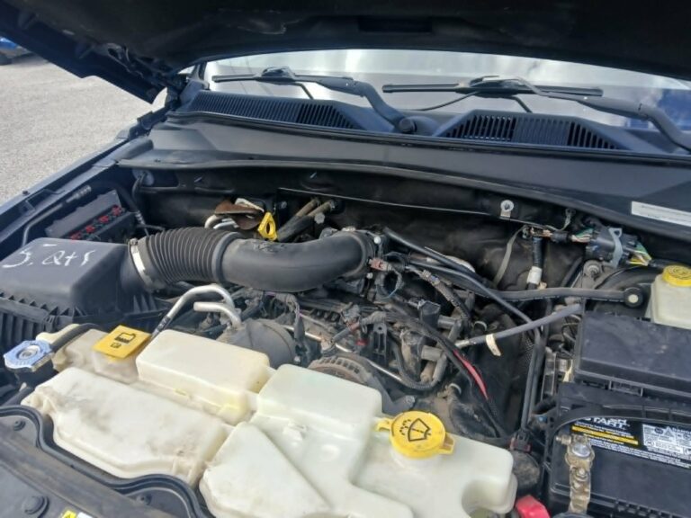 2012 JEEP LIBIRTY SPORT