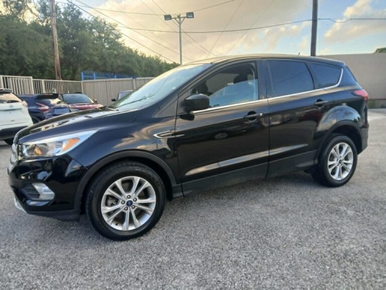 2019 FORD ESCAPE SE