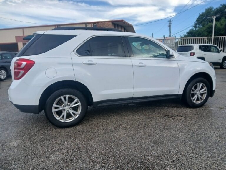 2017 CHEVROLET EQUINOX LT
