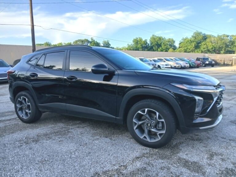 2024 CHEVROLET TRAX LT