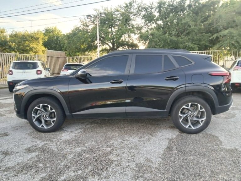 2024 CHEVROLET TRAX LT