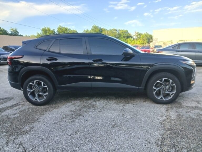 2024 CHEVROLET TRAX LT