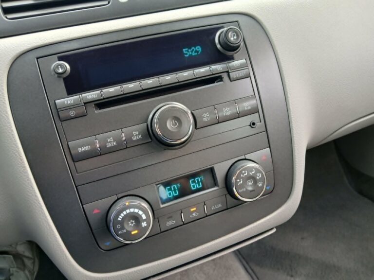 2011 BUICK LUCERNE CXL