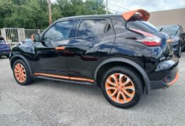 2017 NISSAN JUKE SL