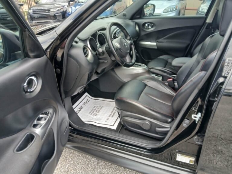 2017 NISSAN JUKE SL