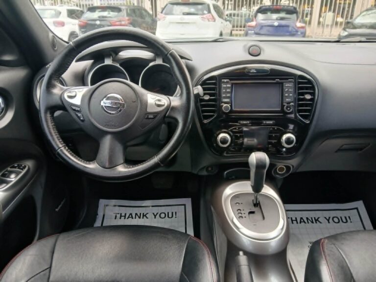 2017 NISSAN JUKE SL