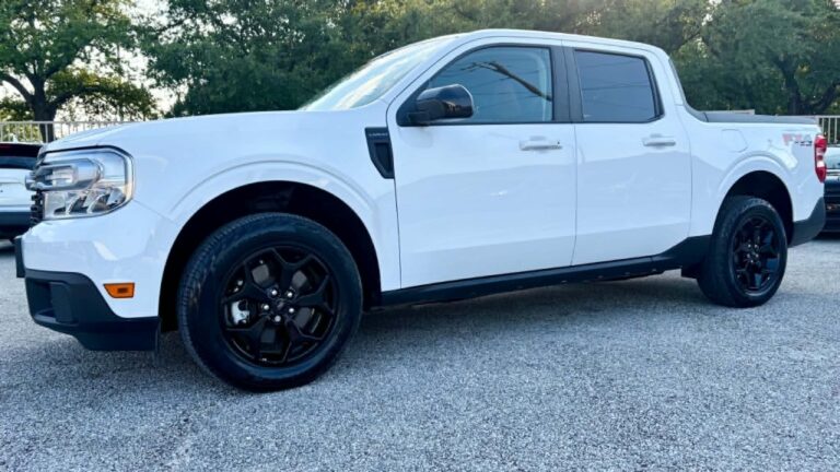 2024 FORD MAVERICK LARIAT