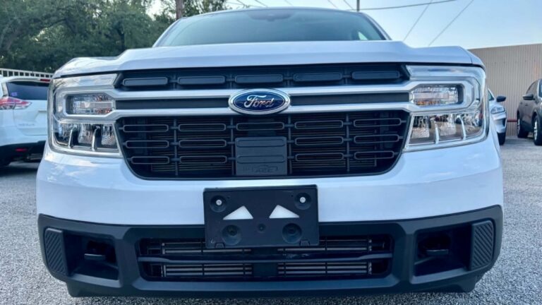 2024 FORD MAVERICK LARIAT