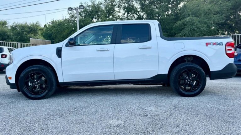 2024 FORD MAVERICK LARIAT