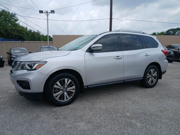 2018 NISSAN PATHFINDER S