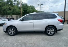 2018 NISSAN PATHFINDER S