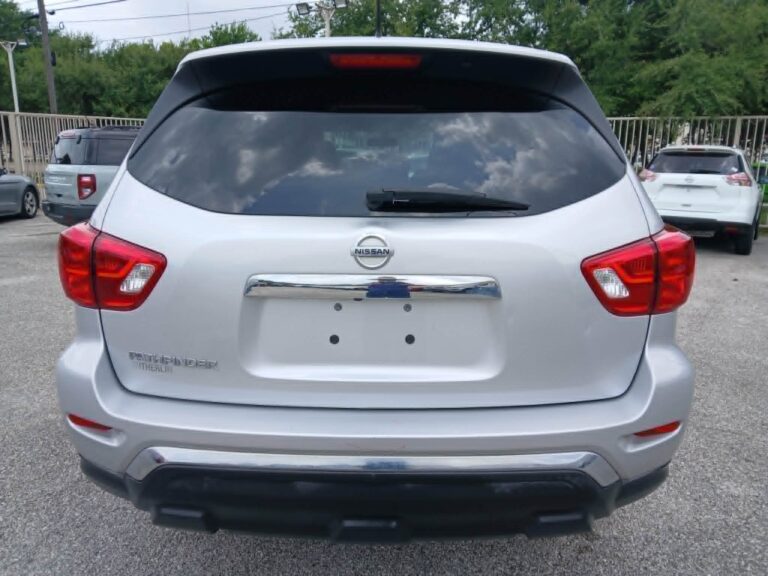 2018 NISSAN PATHFINDER S