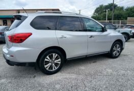 2018 NISSAN PATHFINDER S