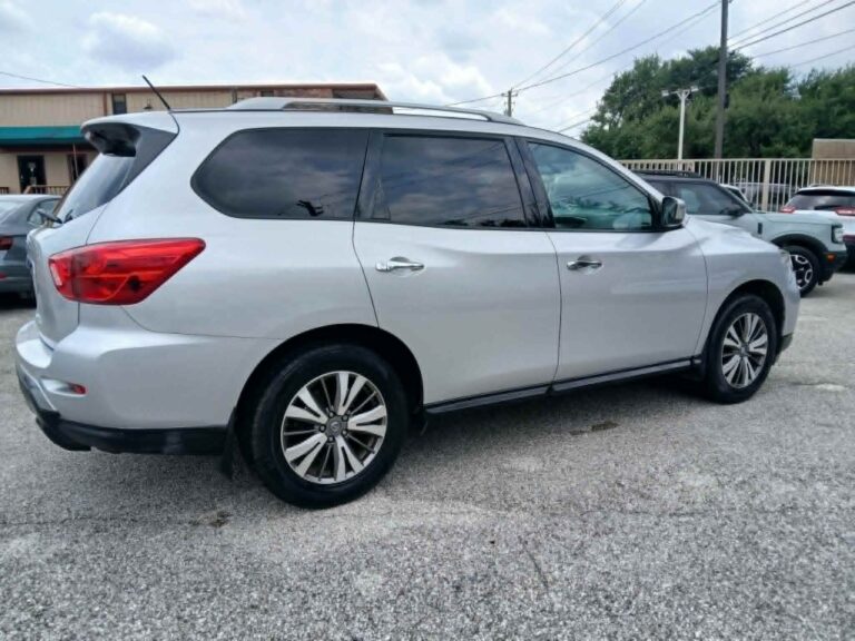 2018 NISSAN PATHFINDER S