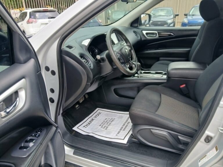 2018 NISSAN PATHFINDER S