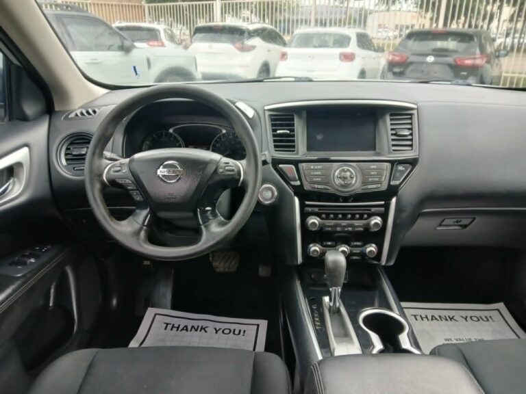 2018 NISSAN PATHFINDER S