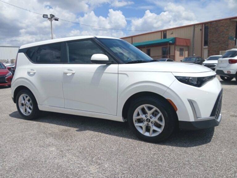 2024 KIA SOUL LX