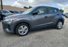 2021 NISSAN KICKS S