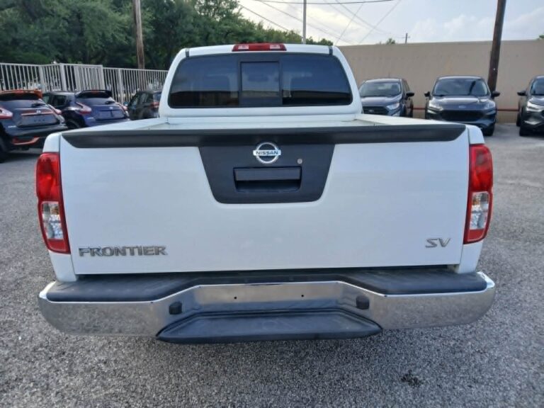 2018 NISSAN FRONTIER SV