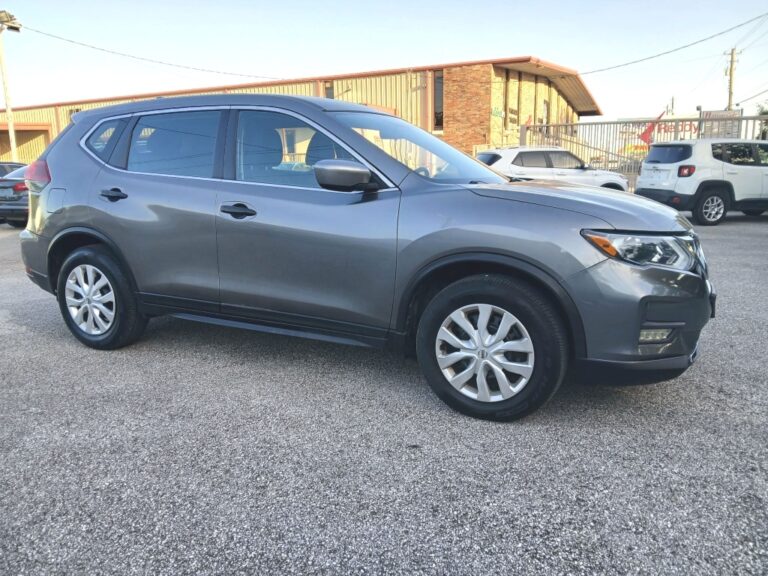 2018 NISSAN ROGUE S