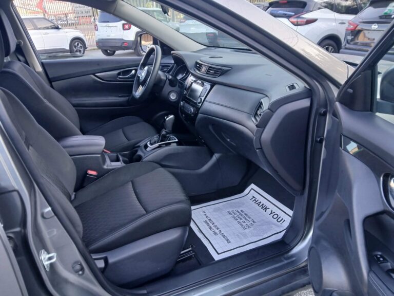 2018 NISSAN ROGUE S
