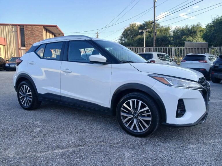 2022 NISSAN KICKS SV