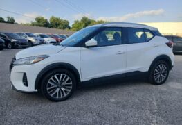 2022 NISSAN KICKS SV