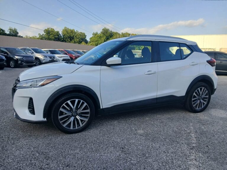 2022 NISSAN KICKS SV