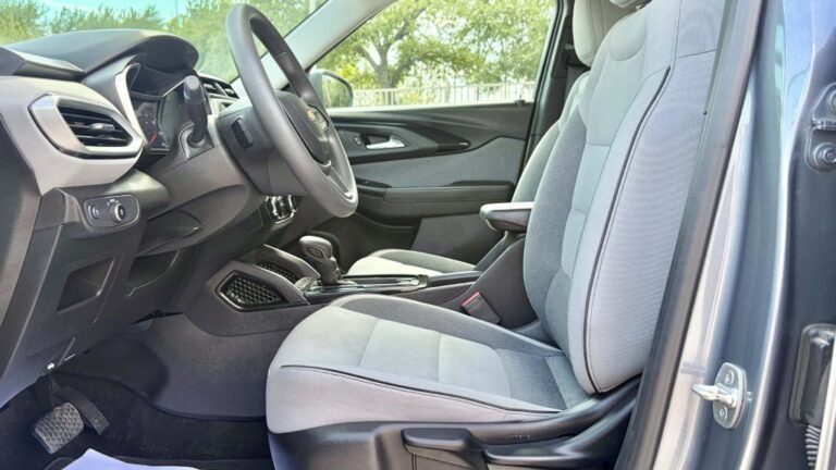 2021 CHEVROLET TRAILBLAZER LS
