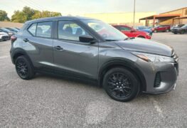 2024 NISSAN KICKS S