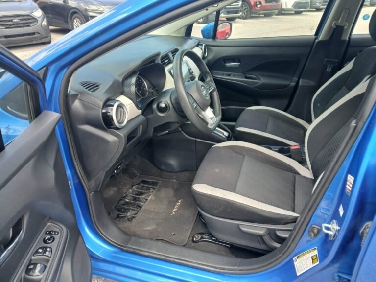 2021 NISSAN VERSA SV