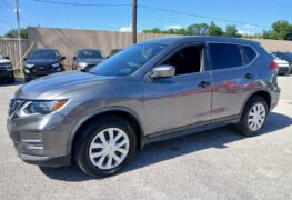 2017 NISSAN ROGUE S