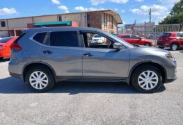 2017 NISSAN ROGUE S
