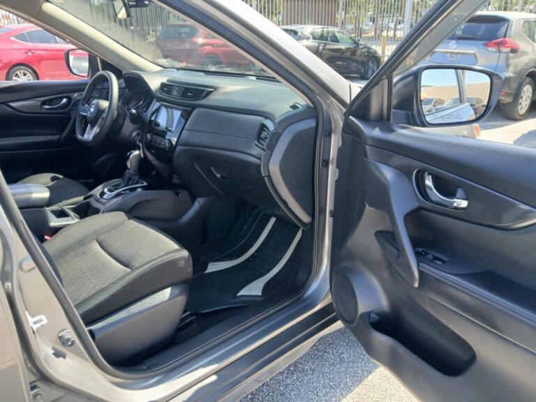 2017 NISSAN ROGUE S